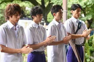 对不起青春背景图,回忆与成长的交织