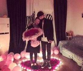 网红林珊珊求婚,甜蜜瞬间感动网友